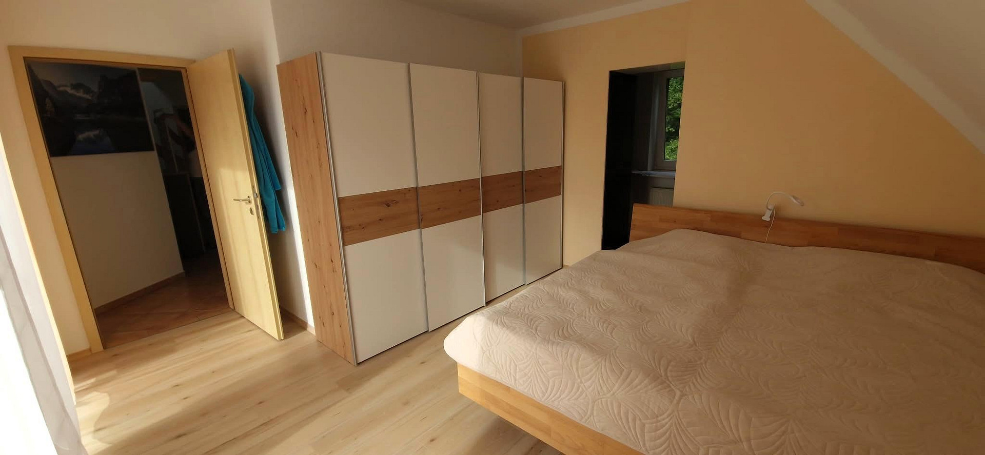Lichtdurchflutete 6,5 Zimmer Wohnung – 91094 Langensendelbach(Großenseebach) – Vorschaubild 19