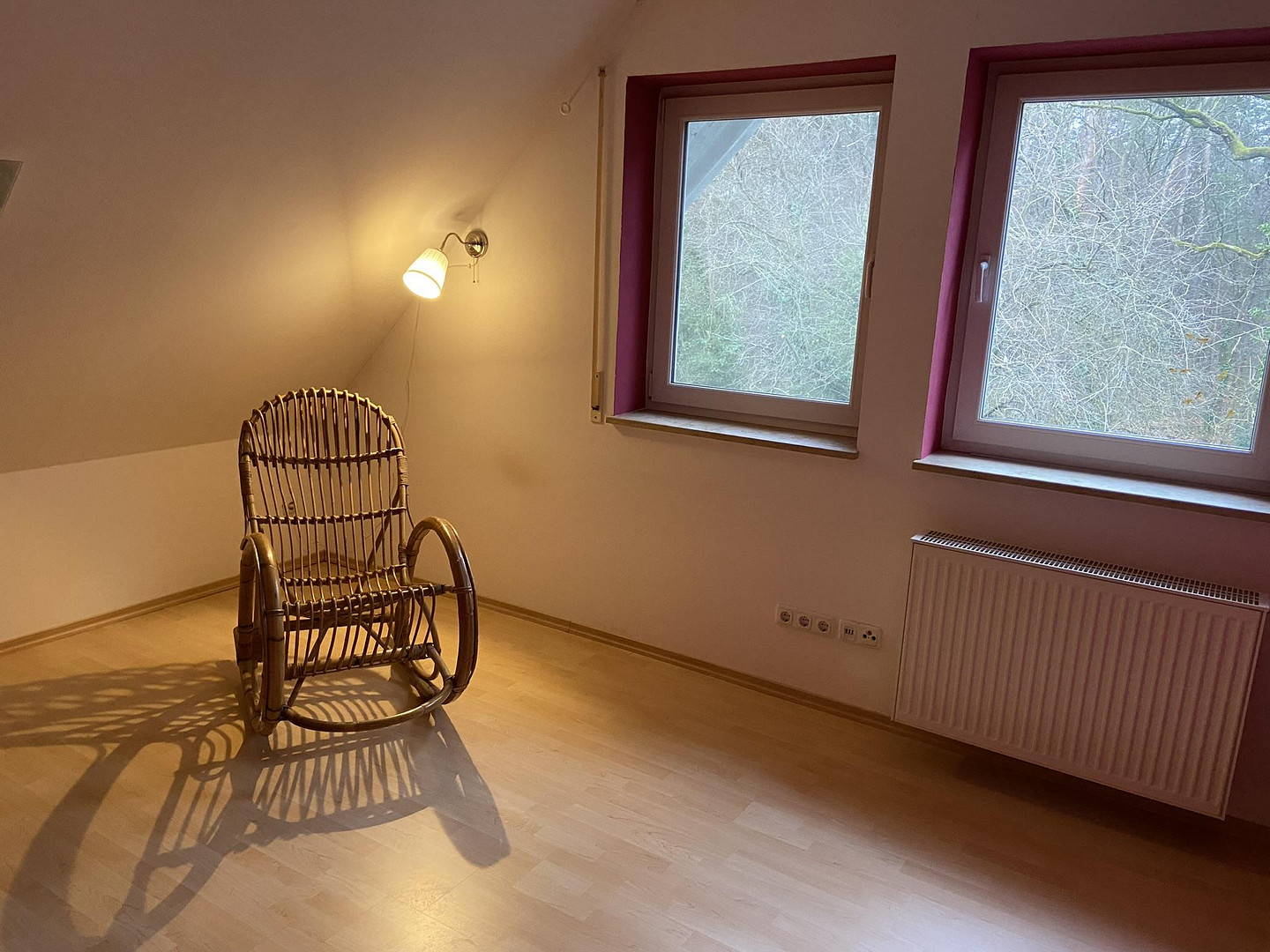 Lichtdurchflutete 6,5 Zimmer Wohnung – 91094 Langensendelbach(Großenseebach) – Vorschaubild 7