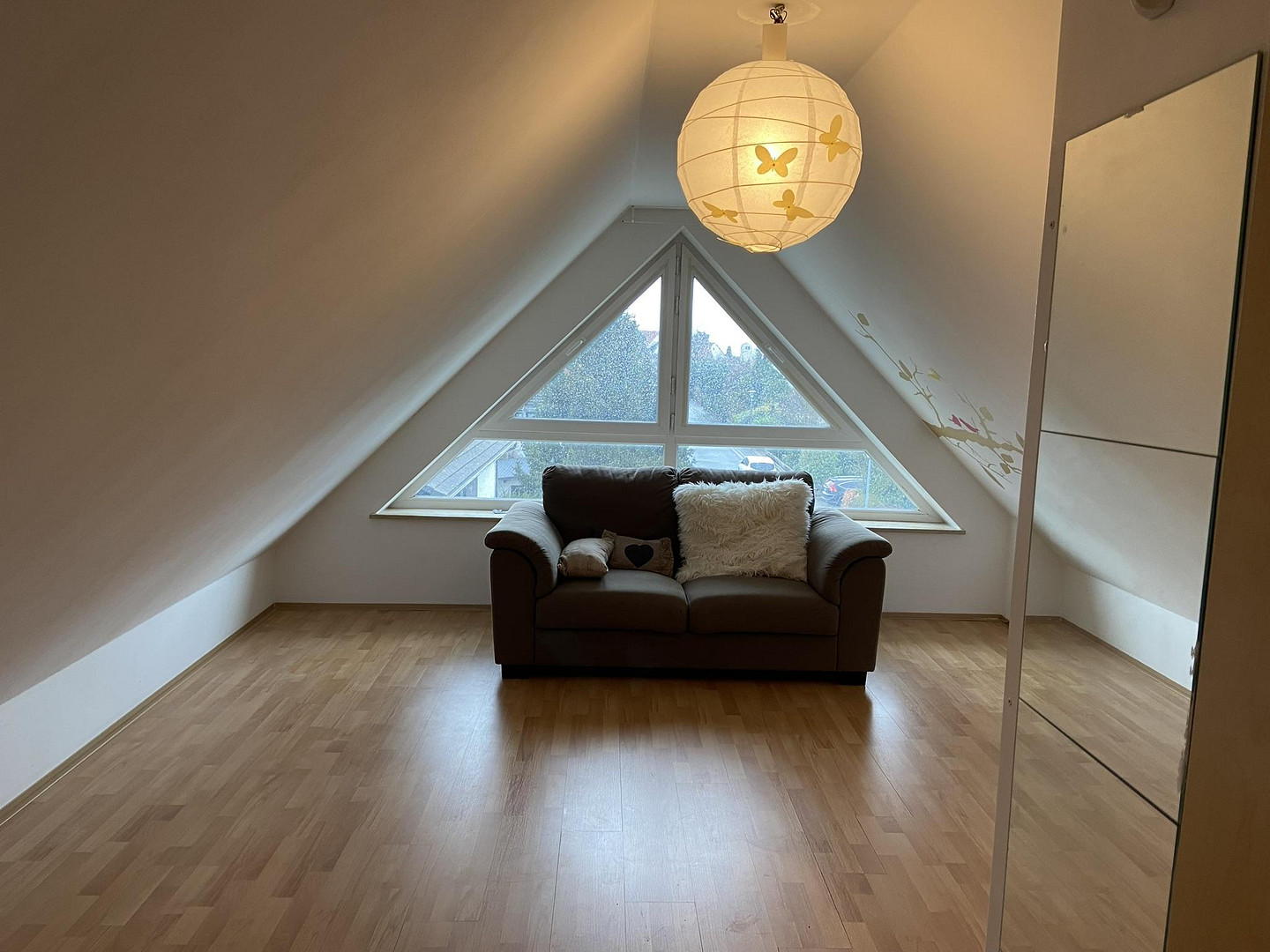 Lichtdurchflutete 6,5 Zimmer Wohnung – 91094 Langensendelbach(Großenseebach) – Vorschaubild 24