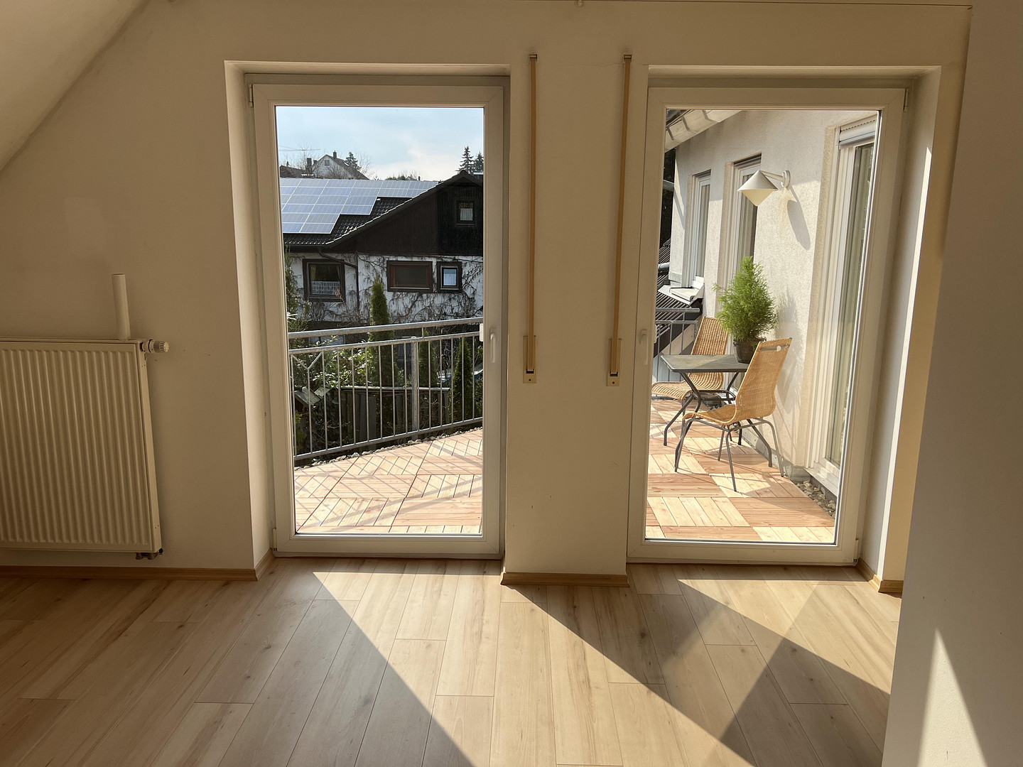 Lichtdurchflutete 6,5 Zimmer Wohnung – 91094 Langensendelbach(Großenseebach) – Vorschaubild 20