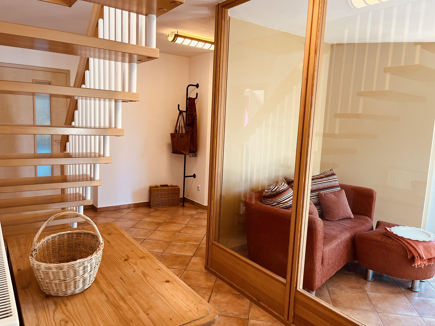 Lichtdurchflutete 6,5 Zimmer Wohnung – 91094 Langensendelbach(Großenseebach) – Vorschaubild 4