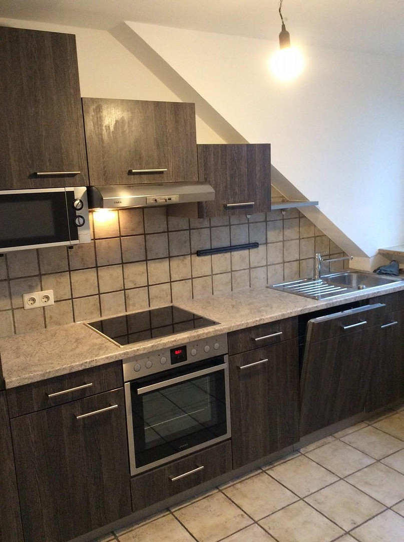 Aussergewöhnliche 3,5-Zi-Maisonette-Wohnung, 2 Wohnebenen, Stadtrandlage, offener Kamin,Einzelgarage – 80999 München(Allach) – Vorschaubild 8