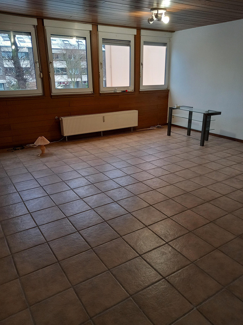 Helles Appartment, ca. 43m², große Fensterfront, 1.OG – 40549 Düsseldorf(Heerdt) – Vorschaubild 2