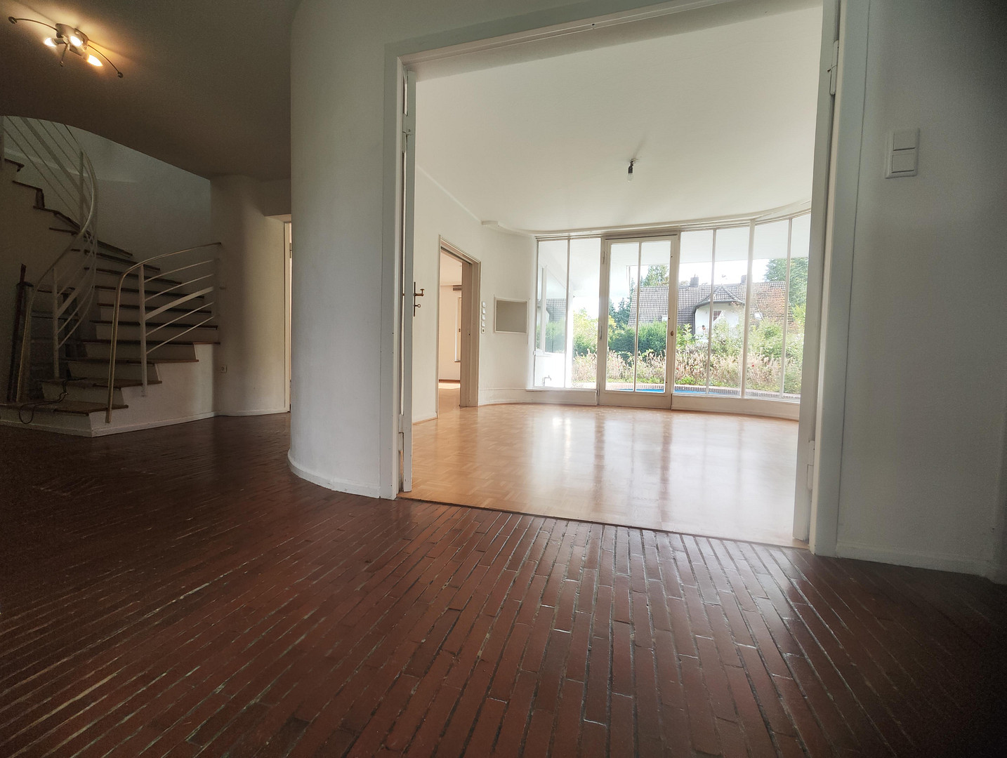Architektonisch reizvolle Villa in Best-Lage am Mulang maklerfrei – Kassel – Vorschaubild 22