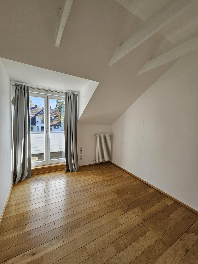 Architektonisch reizvolle Villa in Best-Lage am Mulang maklerfrei – Kassel – Vorschaubild 36