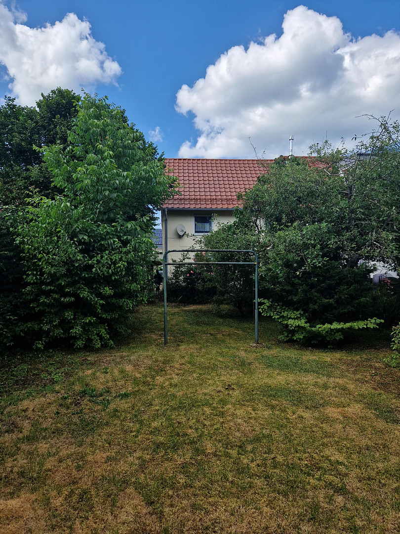 Charmante Doppelhaushälfte mit großem Potenzial in ruhiger Lage – Gröbenzell – Vorschaubild 2