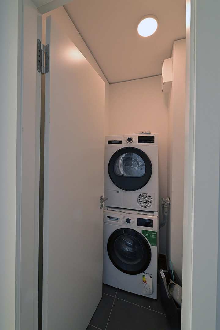Grandaire Berlin, komplett eingerichtet mit Designermöbeln von Boconcept – Voltairestrasse 11, 10179 Berlin Mitte(Mitte) – Vorschaubild 11
