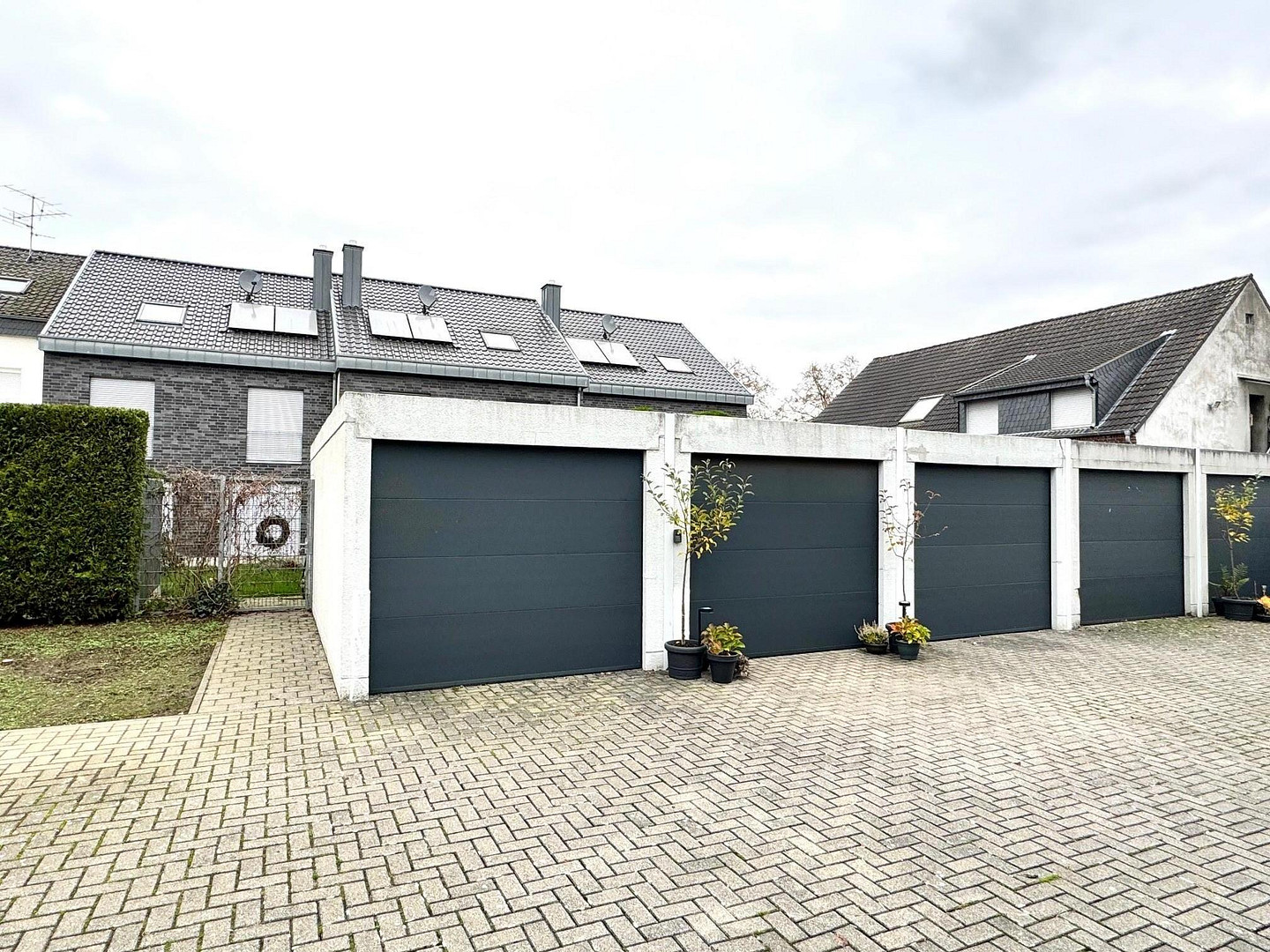 Gehobenes Reihenmittelhaus im Herzen von Kevelaer-Winnekendonk mit 2 Garagen – Kevelaer-Winnekendonk(Winnekendonk) – Vorschaubild 27