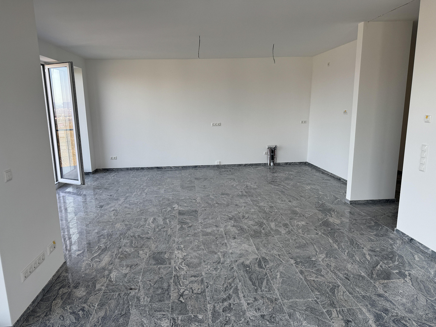 Luxuriöses 3 Zimmer Penthouse am Brasselsberg – Kassel – Vorschaubild 3