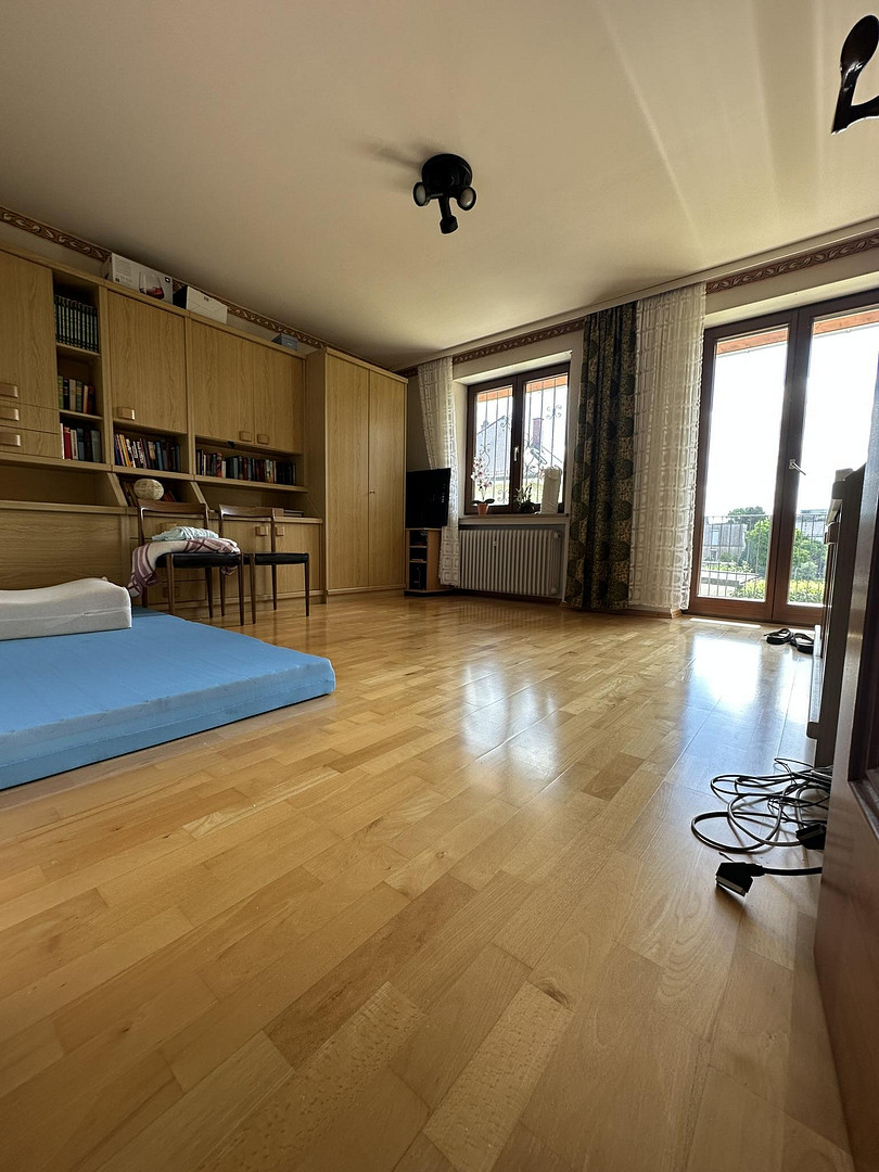 Großes Einfamilienhaus in ruhiger Top-Lage in Lechhausen – Augsburg(Lechhausen) – Vorschaubild 11