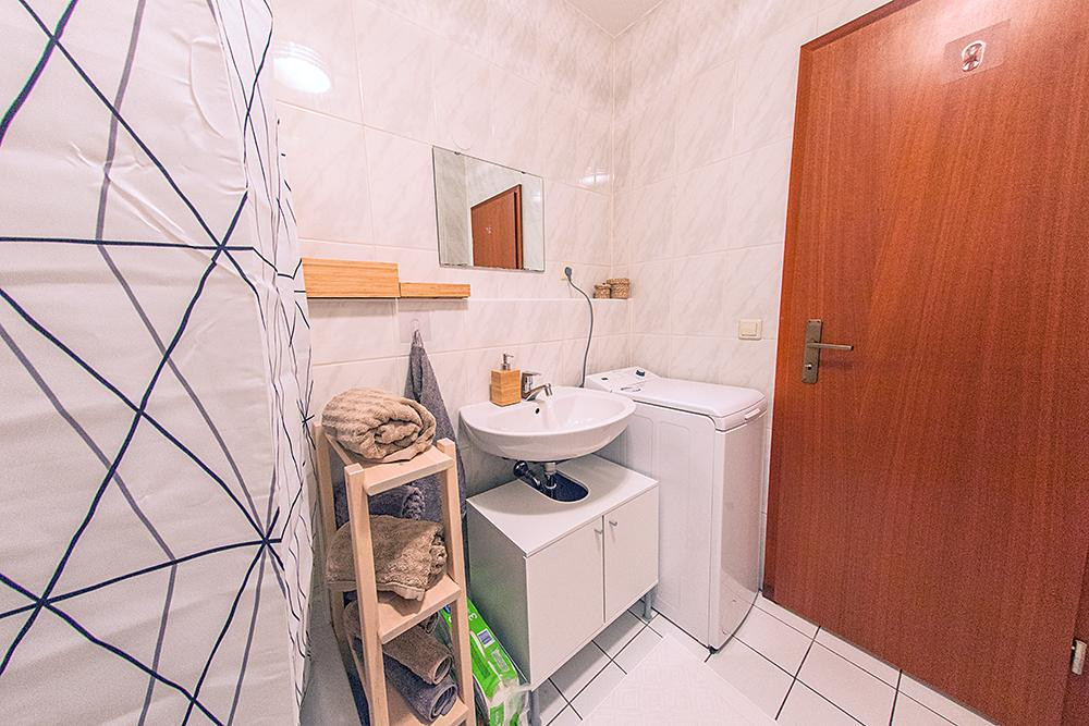 Ruhig, hell, möbliert - Apartment mit Top-Anbindung zwischen Adlershof und Flughafen BER – 12524 Berlin(Altglienicke) – Vorschaubild 7