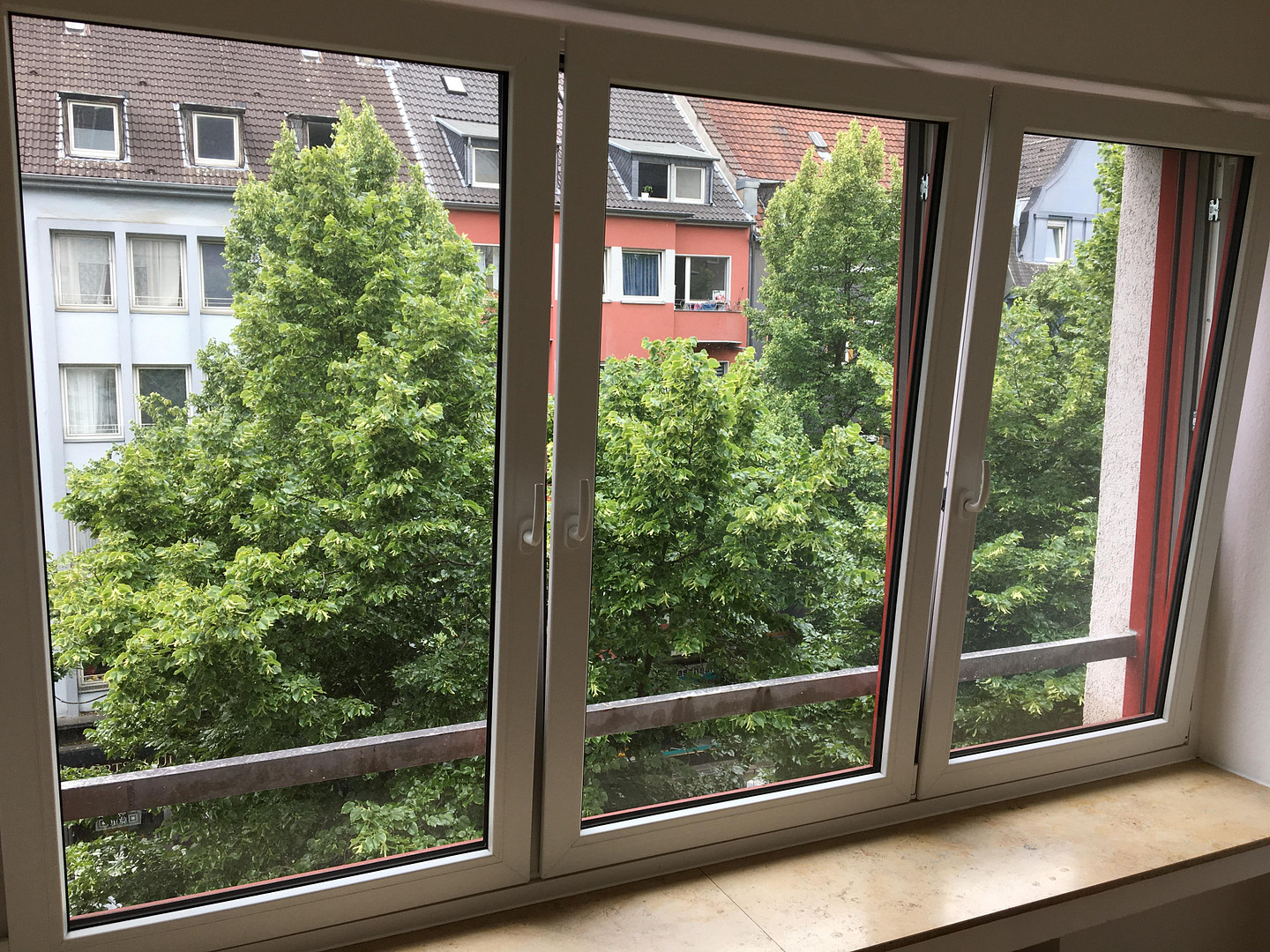 Provisionsfrei: perfekte Kapitalanlage - stets hohe Mietnachfrage – Hüttenstraße 48, 40215 Düsseldorf(Friedrichstadt) – Vorschaubild 2
