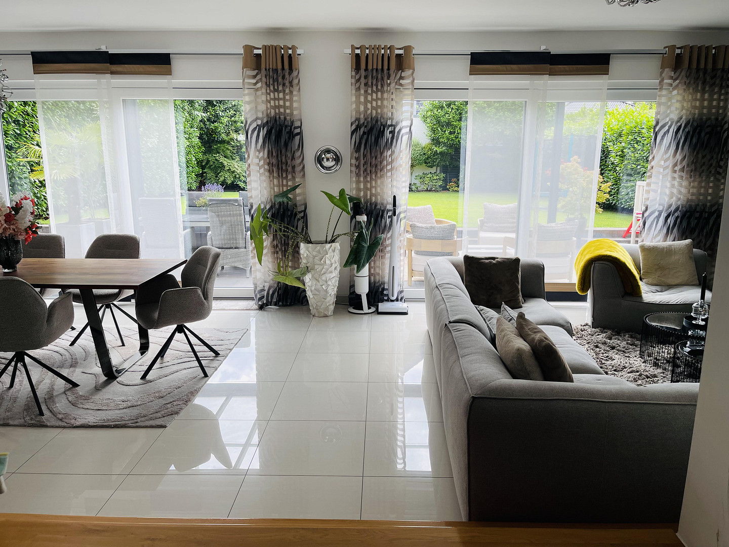 Moderne Stadtvilla mit Design Still in Krefeld-Oppum & PROVIONSFREI - PRIVATVERKAUF ! – Am Hohen Weg 20, 47809 Krefeld(Oppum) – Vorschaubild 6