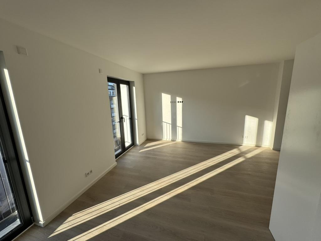 Erstbezug nach Kernsanierung 1-Zimmer Apartment mit EBK – Worringer Str. 86, 40211 Düsseldorf(Stadtmitte) – Vorschaubild 2