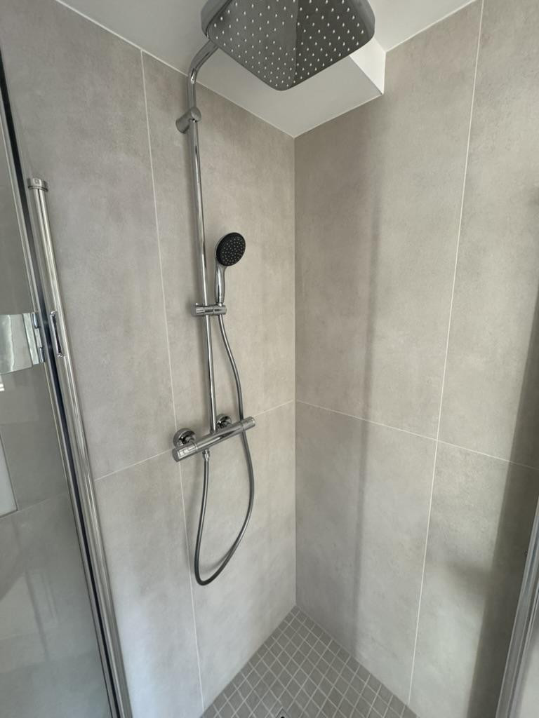 Erstbezug nach Kernsanierung 1-Zimmer Apartment mit EBK – Worringer Str. 86, 40211 Düsseldorf(Stadtmitte) – Vorschaubild 9
