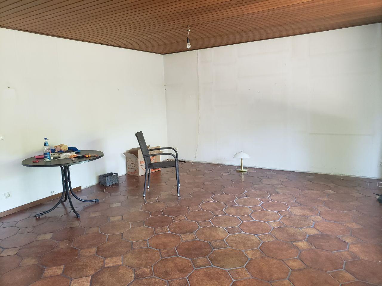 Gemütlicher Bungalow, sehr zentral, großer Garten und Nebengebäude – Lampertheim – Vorschaubild 14