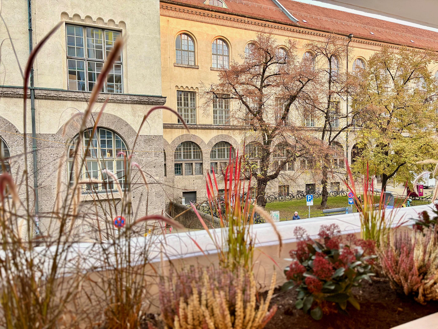 Sanierte 4,5-Zi.-Wohnung direkt an der LMU | Maxvorstadt | Perfekt für Familie oder WG (>3,8%) – Amalienstraße 87, 80799 München(Maxvorstadt) – Vorschaubild 5