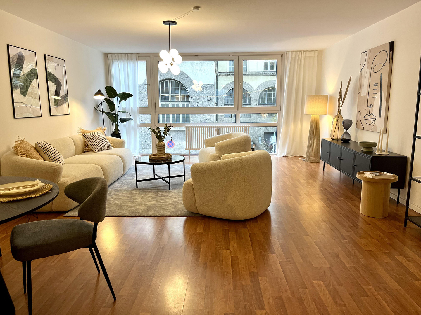 Sanierte 4,5-Zi.-Wohnung direkt an der LMU | Maxvorstadt | Perfekt für Familie oder WG (>3,8%) – Amalienstraße 87, 80799 München(Maxvorstadt) – Vorschaubild 3