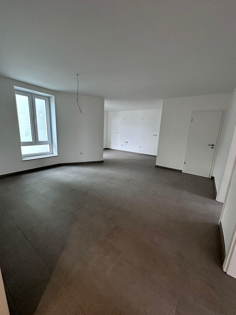Schöne 3 Raum Wohnung mit Wohnküche, Fußbodenheizung ,Balkon und Aufzug – 39112 Sachsen-Anhalt - Magdeburg(Sudenburg) – Vorschaubild 6