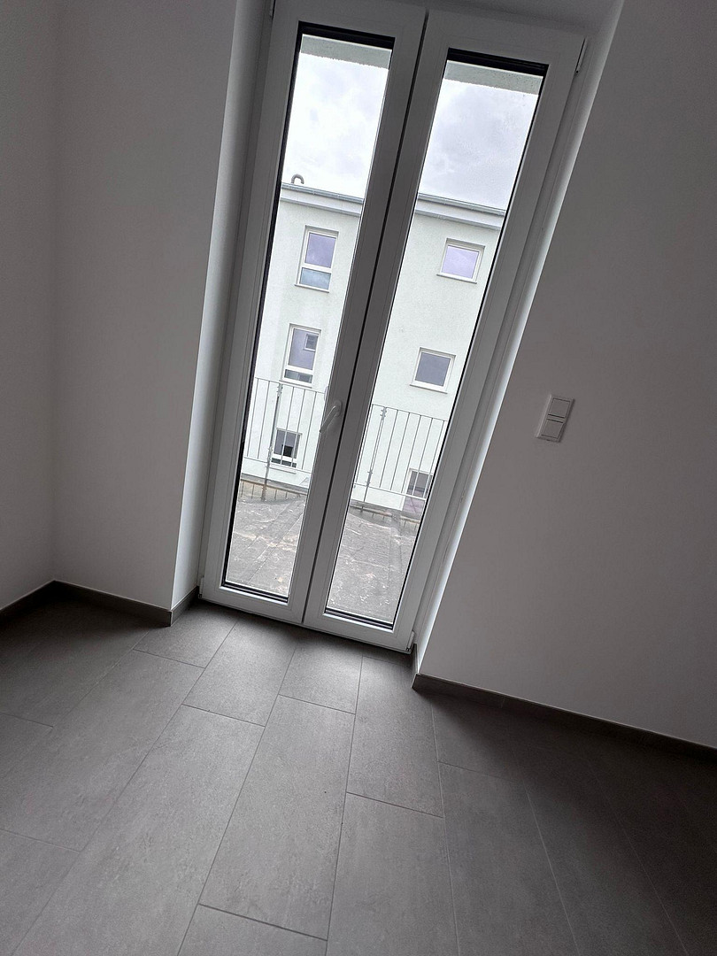 Schöne 3 Raum Wohnung mit Wohnküche, Fußbodenheizung ,Balkon und Aufzug – 39112 Sachsen-Anhalt - Magdeburg(Sudenburg) – Vorschaubild 10