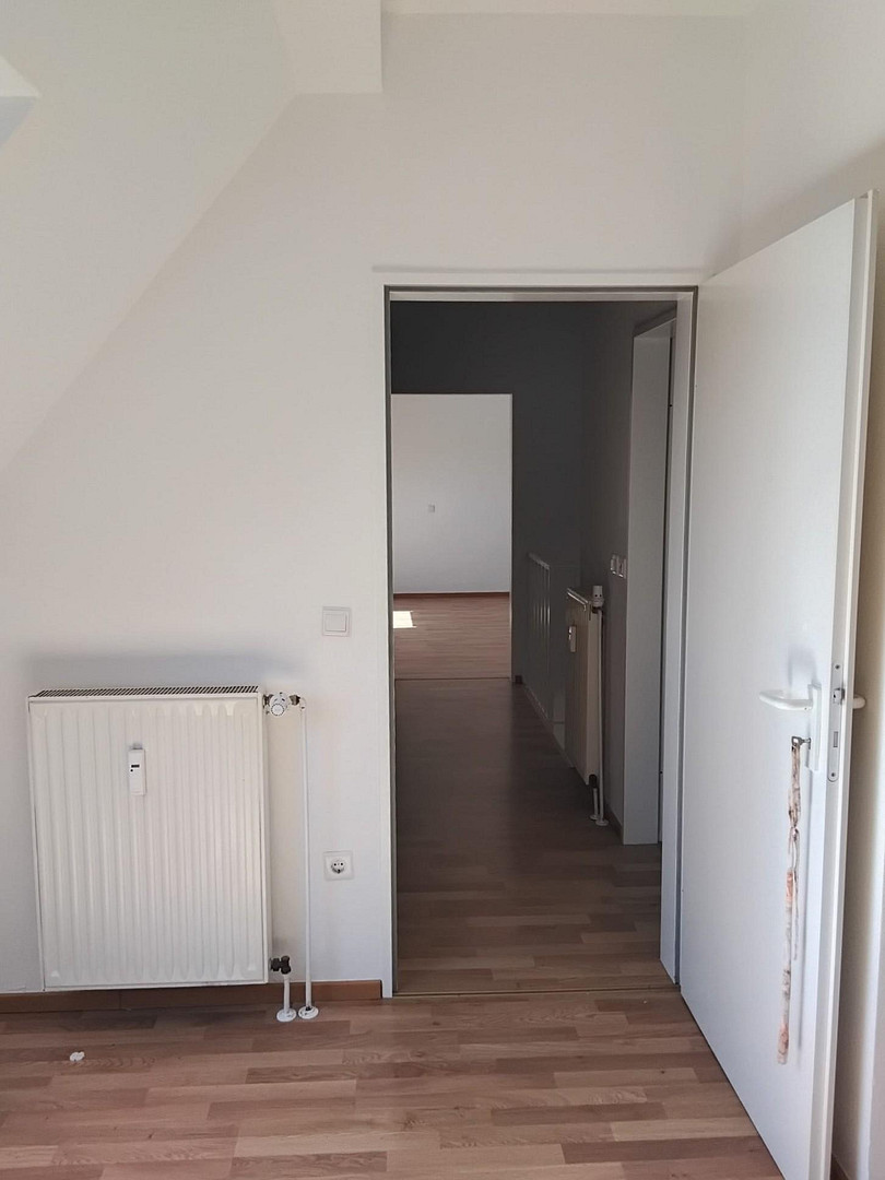 Property thumbnail 12