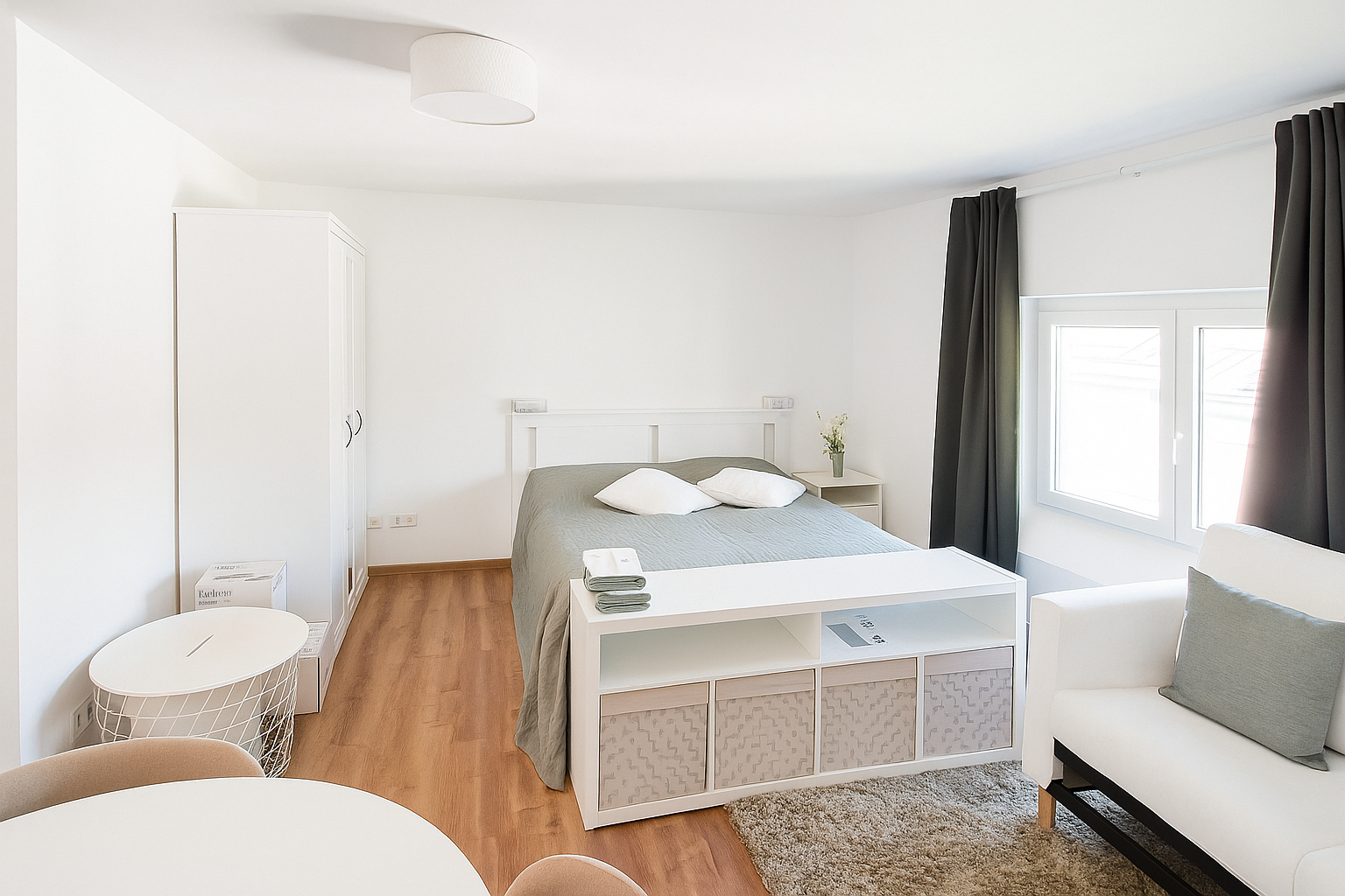EOS urban living – Möblierte 1-Zimmerwohnung im Nordend – 60316 Frankfurt am Main(Nordend) – Vorschaubild 2