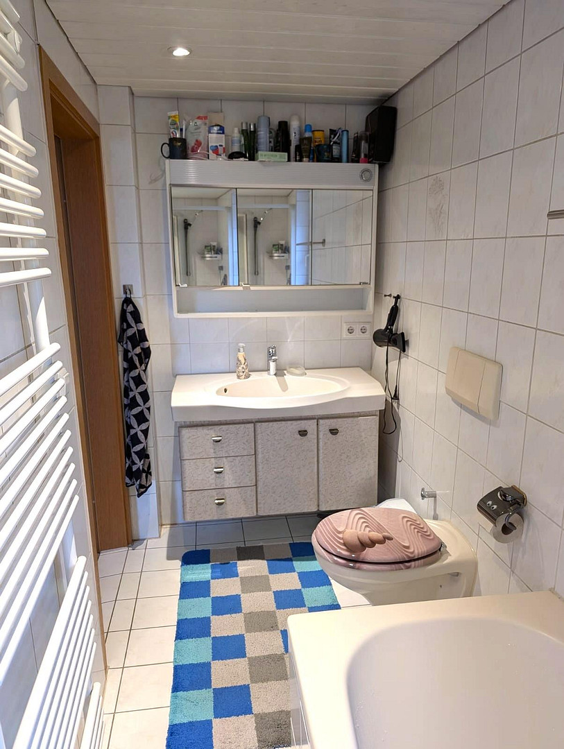 Alleinstehendes Einfamilienhaus für die große Familie in S-Bahn Nähe – Plochingerstr. 137, 73730 Esslingen am Neckar (Oberesslingen)(Esslingen am Neckar) – Vorschaubild 4