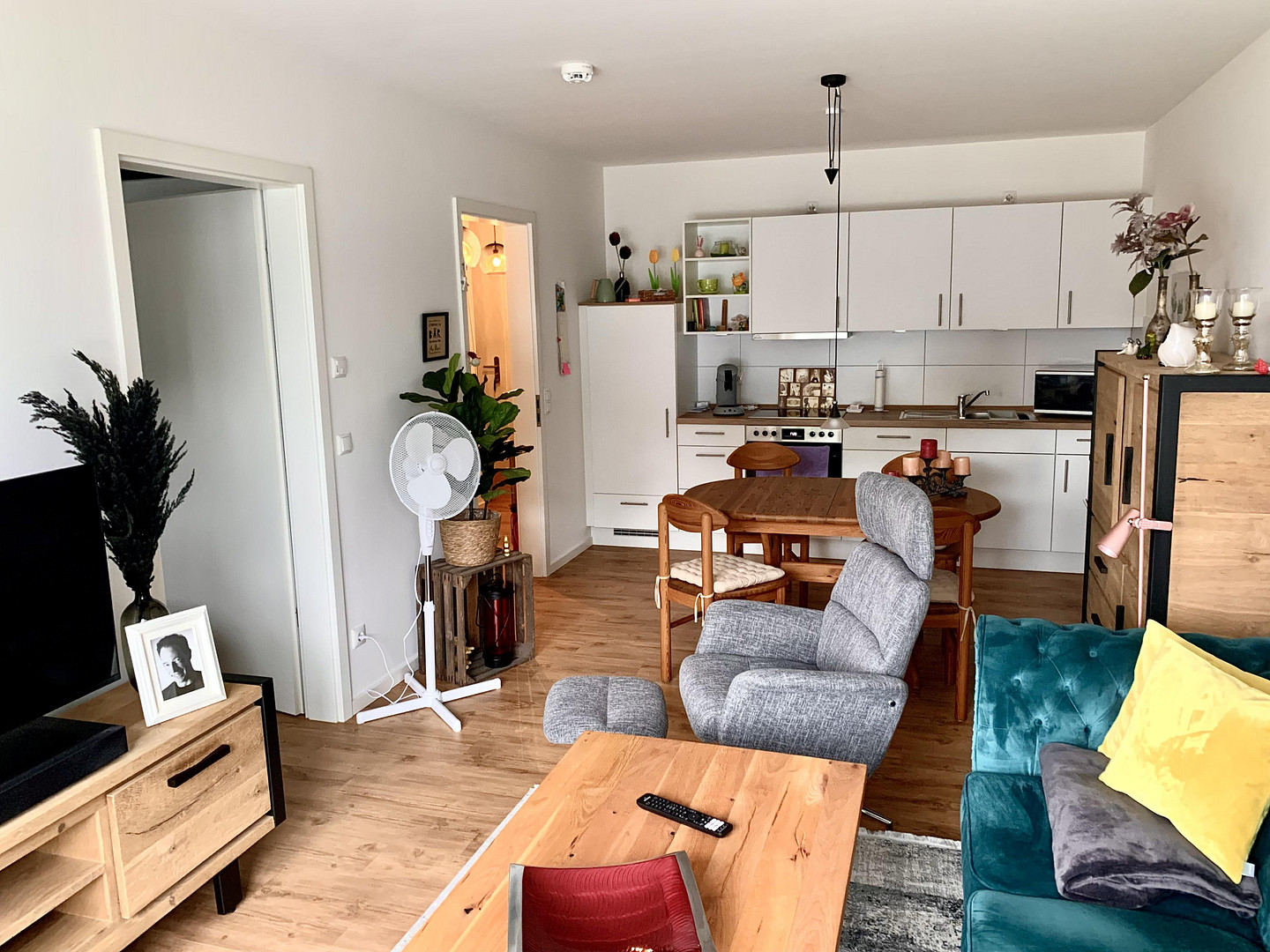 Property thumbnail 2