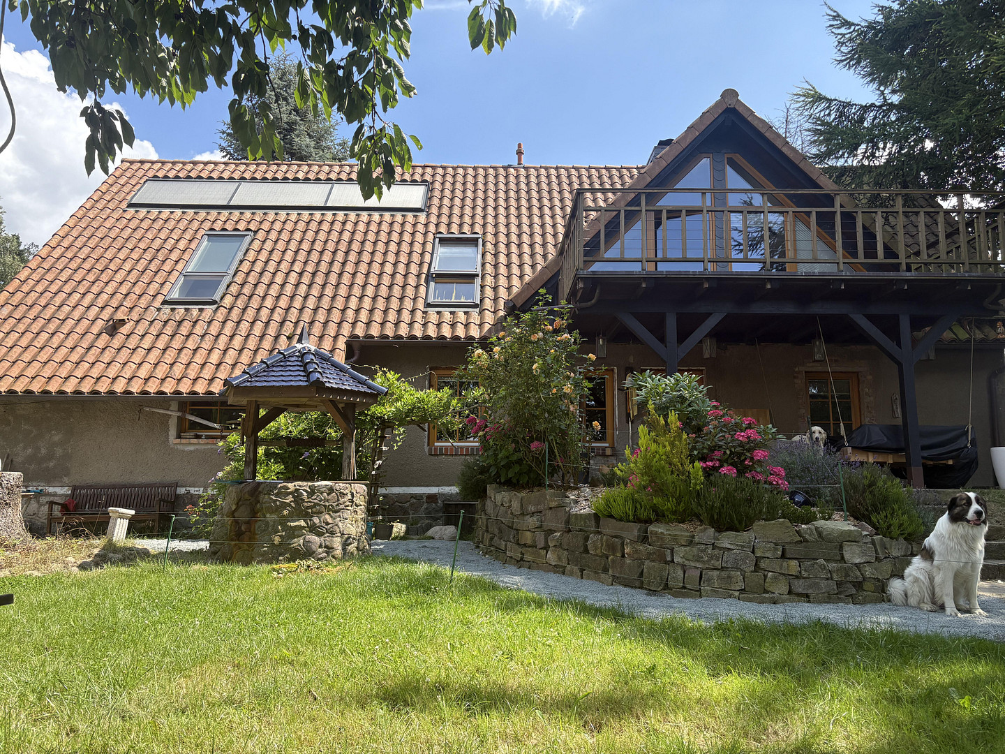 Charmantes und idyllisches Landhaus am Dorfrand mit Erdsauna