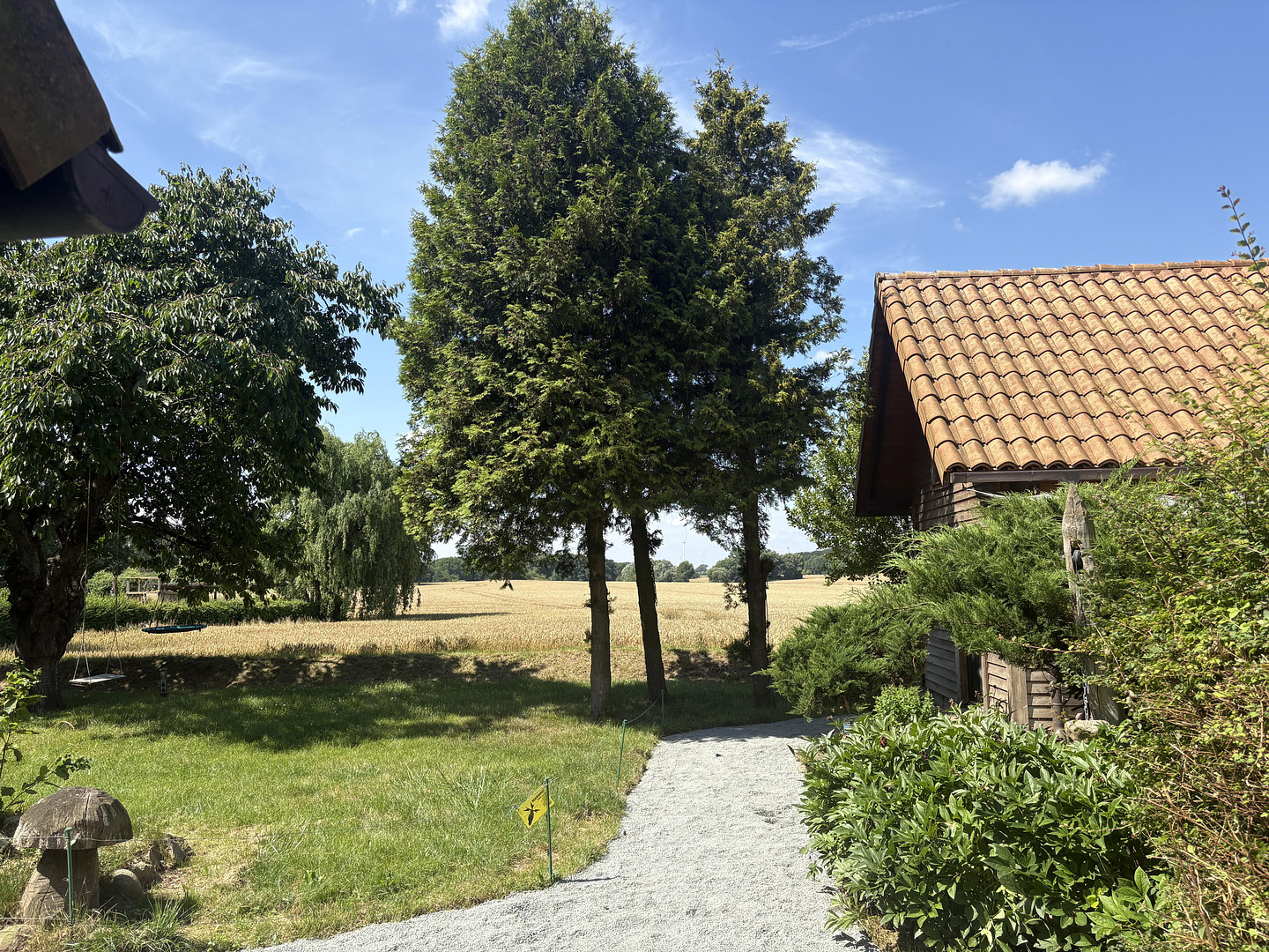 Property thumbnail 2
