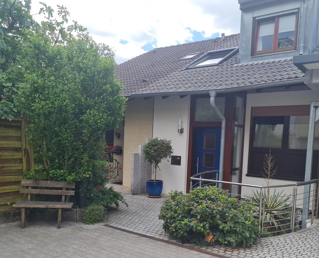 Property thumbnail 3