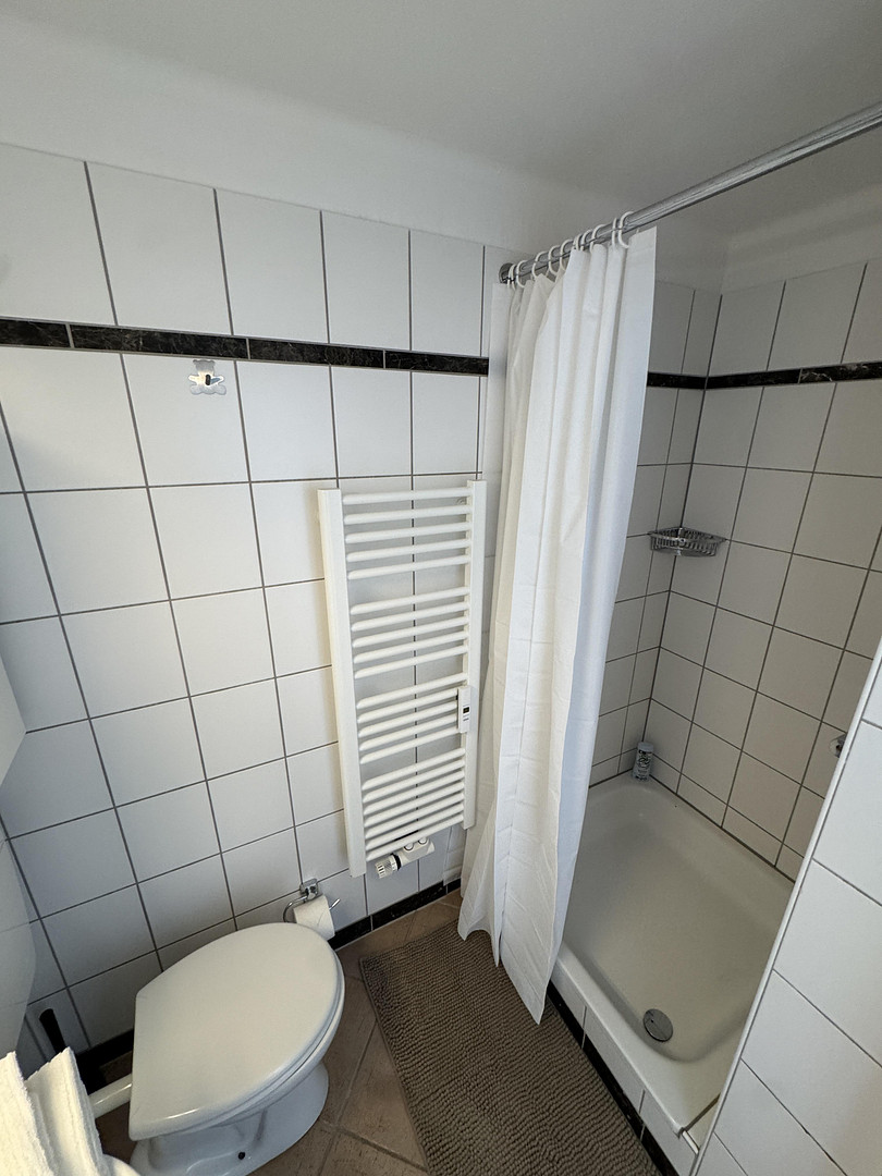 Schicke Single-Wohnung in Düsseldorfer Altstadt in Rheinnähe -Ohne Provision- – Ritterstraße 21, 40213 Düsseldorf(Altstadt) – Vorschaubild 12