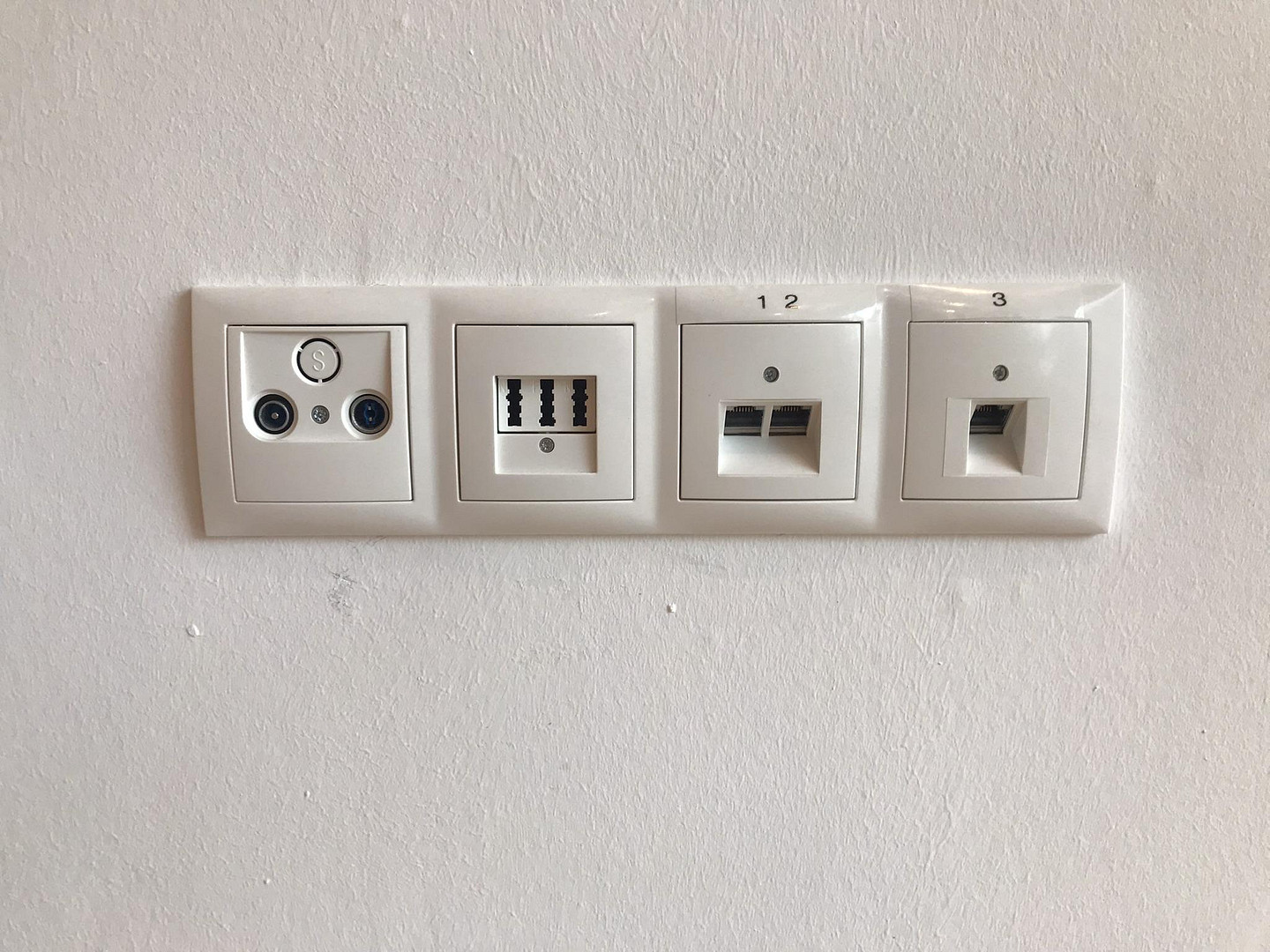 Attraktive Maisonettewohnung - Wohngenuss mit Dachloggia und Garten – Koblenz – Vorschaubild 39