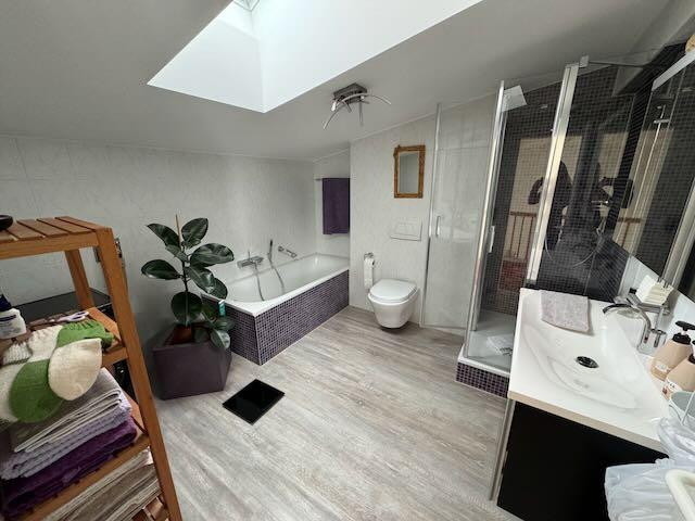 Vollsanierte Dachterrassen-Maisonette im begehrten Regensburger Westen – 93049 Regensburg(Westenviertel) – Vorschaubild 5