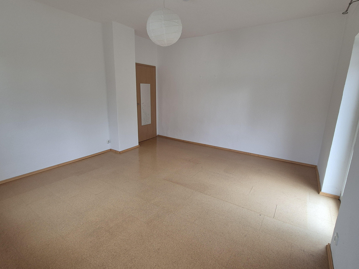2 Zimmer-Wohnung mit Wintergarten ideal für WG/Pärchen,  verkehrsgünstig – 81249 München(Aubing) – Vorschaubild 10