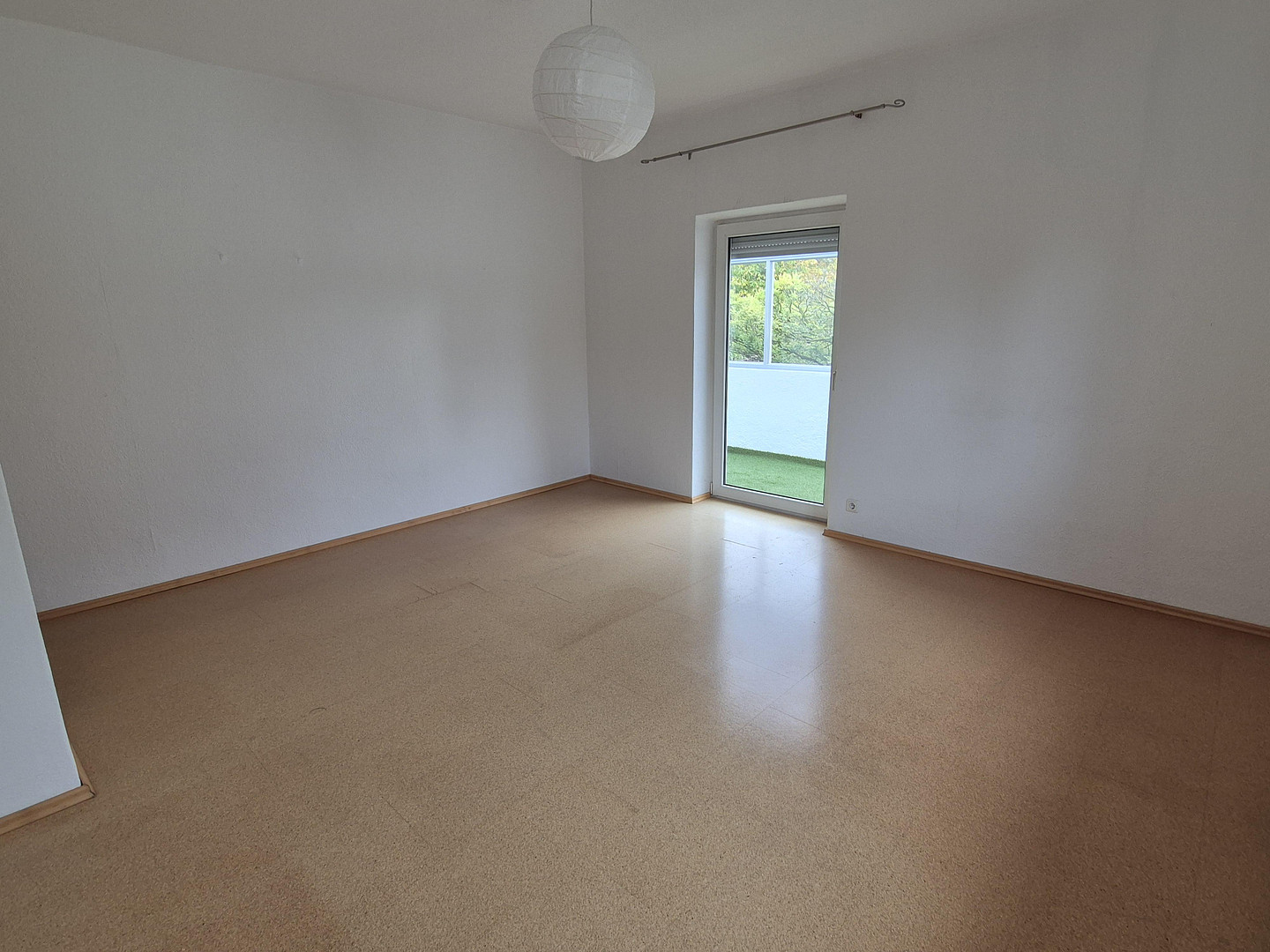 2 Zimmer-Wohnung mit Wintergarten ideal für WG/Pärchen,  verkehrsgünstig – 81249 München(Aubing) – Vorschaubild 8