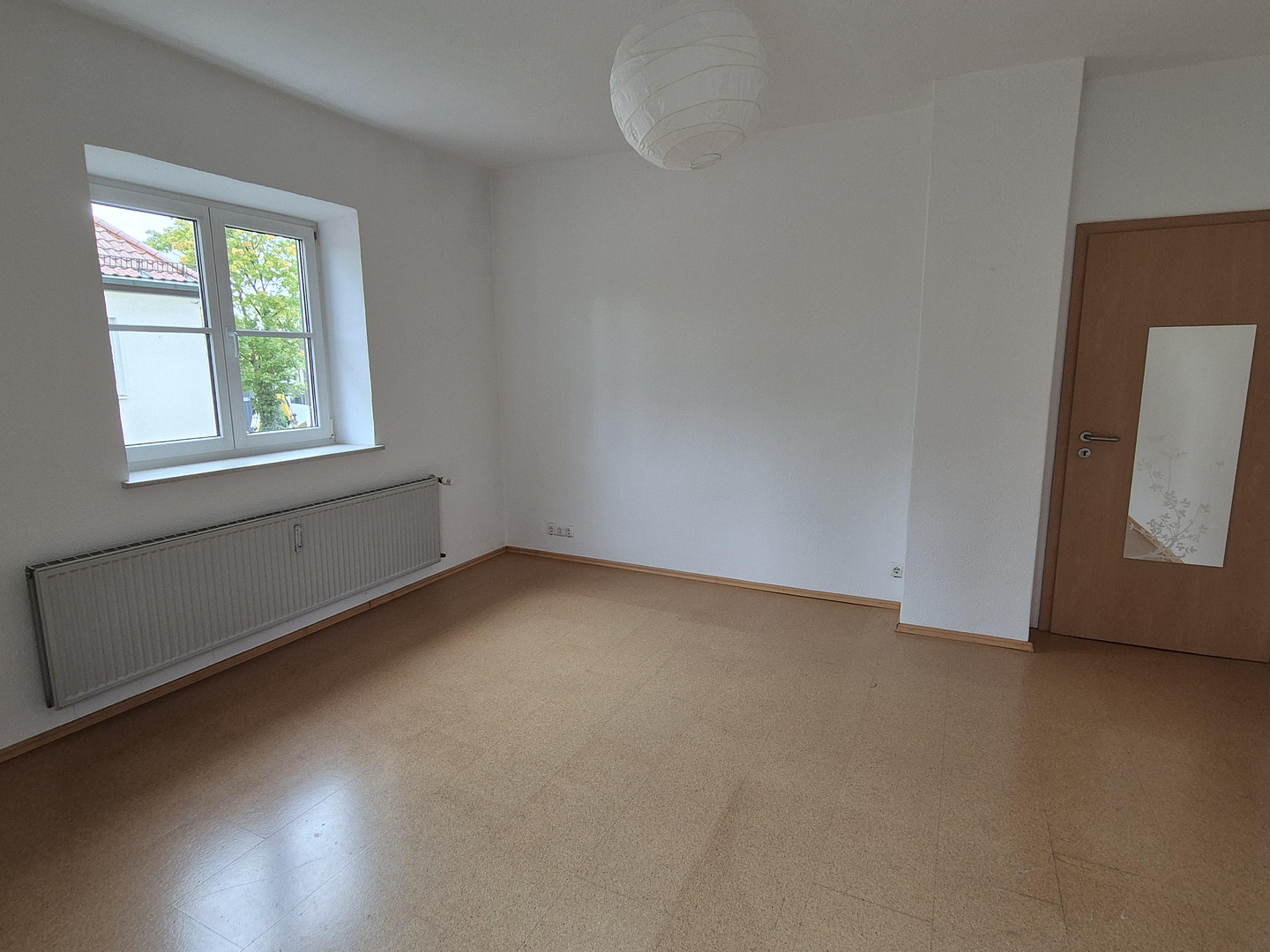 2 Zimmer-Wohnung mit Wintergarten ideal für WG/Pärchen,  verkehrsgünstig – 81249 München(Aubing) – Vorschaubild 11