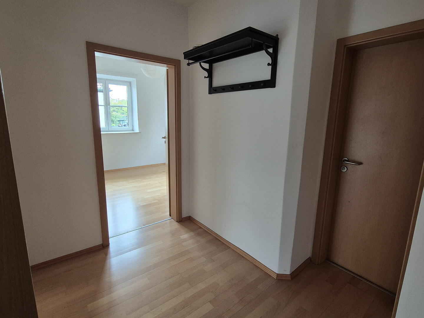 2 Zimmer-Wohnung mit Wintergarten ideal für WG/Pärchen,  verkehrsgünstig – 81249 München(Aubing) – Vorschaubild 12