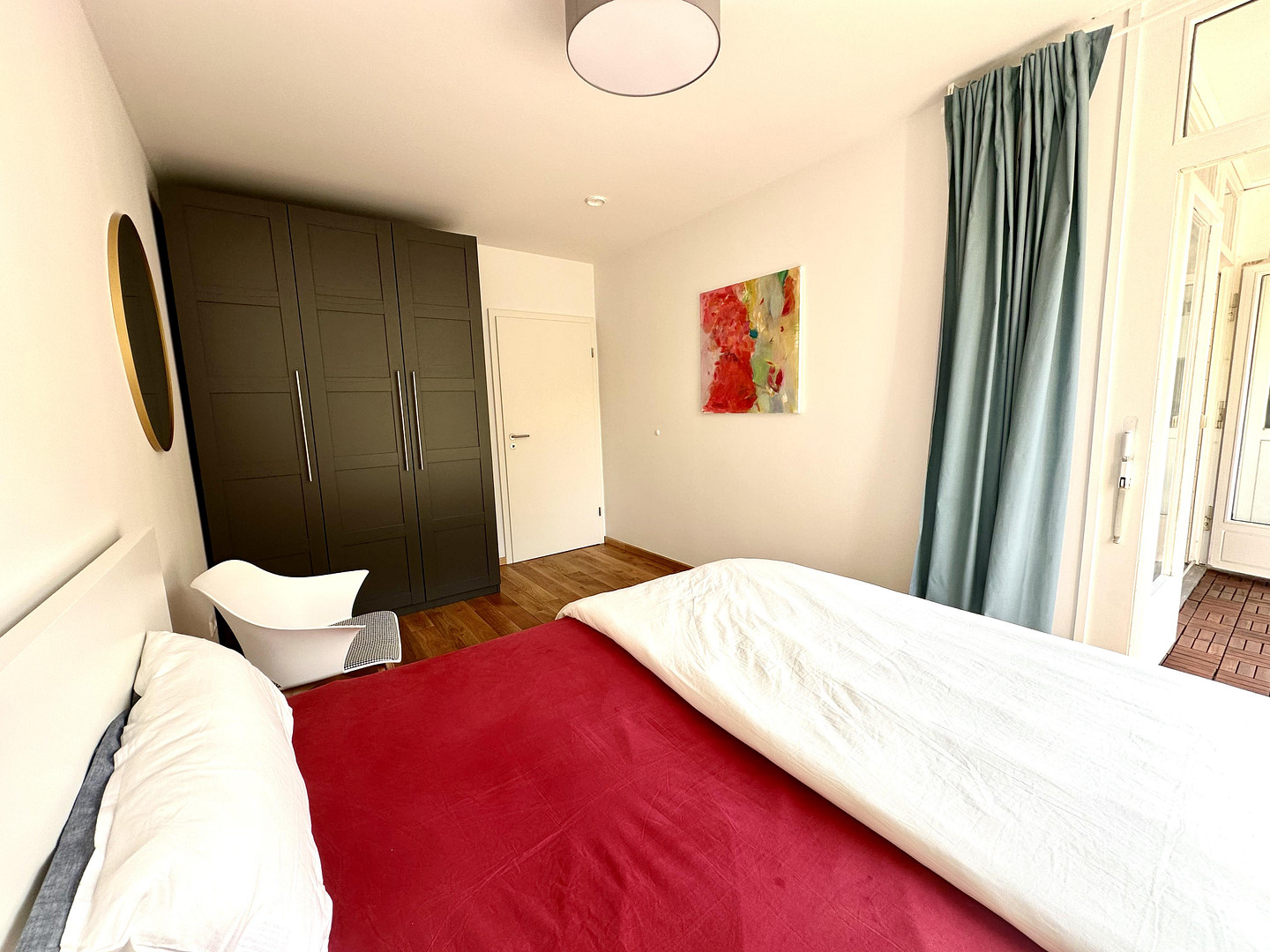 Zentrale & kernsanierte 3-Zimmer-Wohnung mit Loggia und Blick ins Grüne (befristet) – Kleiststr. 38A, 10787 Berlin(Schöneberg) – Vorschaubild 4