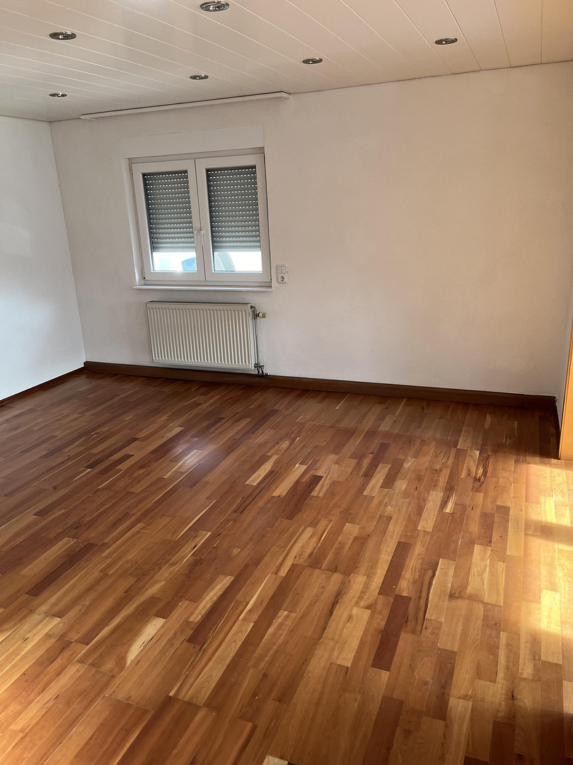 2 Familienhaus mit großen Grundstück Option für weiteren Neubau – Pfalzring 30, 67112 Mutterstadt – Vorschaubild 4