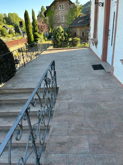 Freistehende Villa mit Sandsteinsäulen - Aussichtsturm und Parkähnlicher Anlage – Mürlenbach – Vorschaubild 15