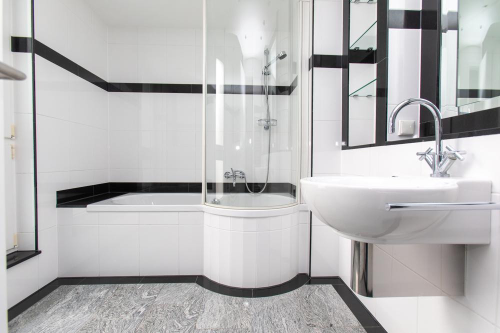 1A Kapitalanlage in Düsseldorf Haus+Penthouse – Düsseldorf(Rath) – Vorschaubild 23