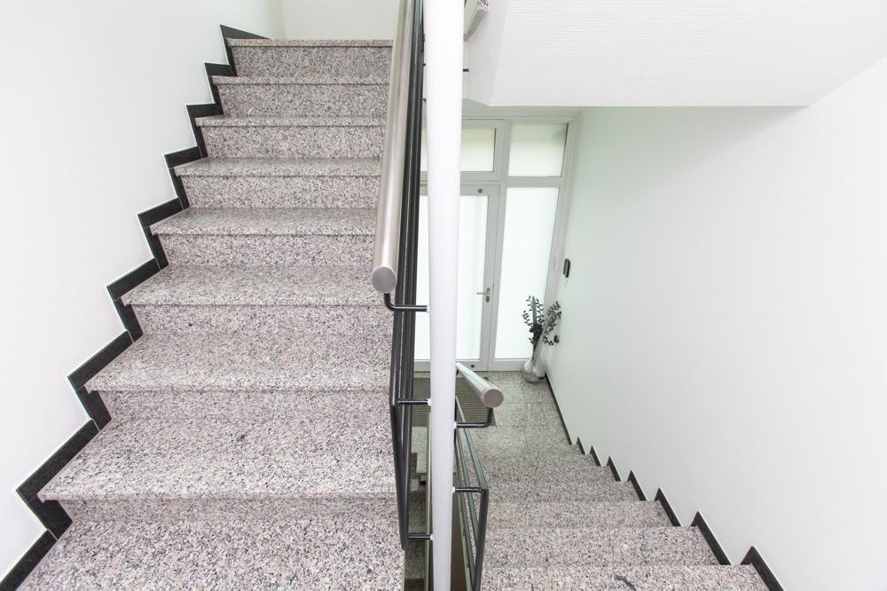 1A Kapitalanlage in Düsseldorf Haus+Penthouse – Düsseldorf(Rath) – Vorschaubild 25