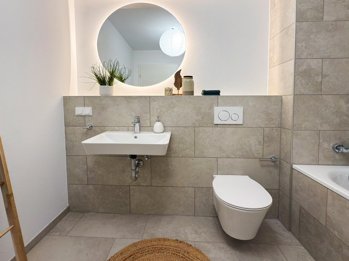 Penthouse-Neubau Wohnung: 2 Zimmer, Dachterrasse u. Balkon; 84,5m² inkl. anteilige Außenflächen – Rembrandtstr. 32, 42719 Solingen – Vorschaubild 9