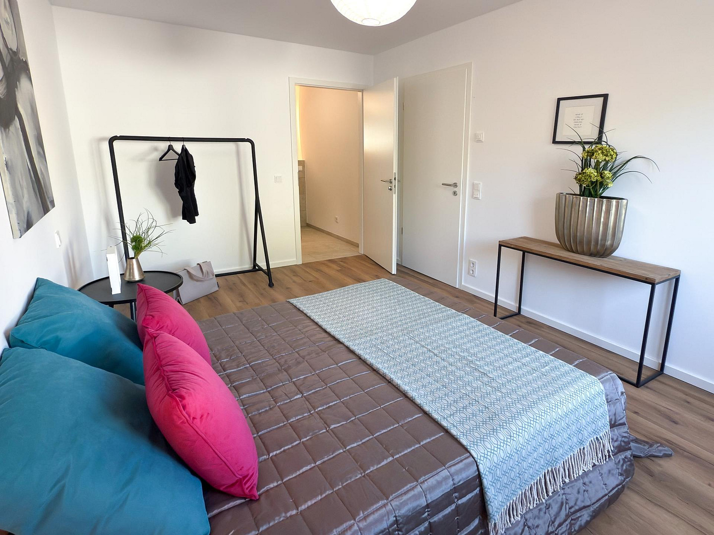 Penthouse-Neubau Wohnung: 2 Zimmer, Dachterrasse u. Balkon; 84,5m² inkl. anteilige Außenflächen – Rembrandtstr. 32, 42719 Solingen – Vorschaubild 8