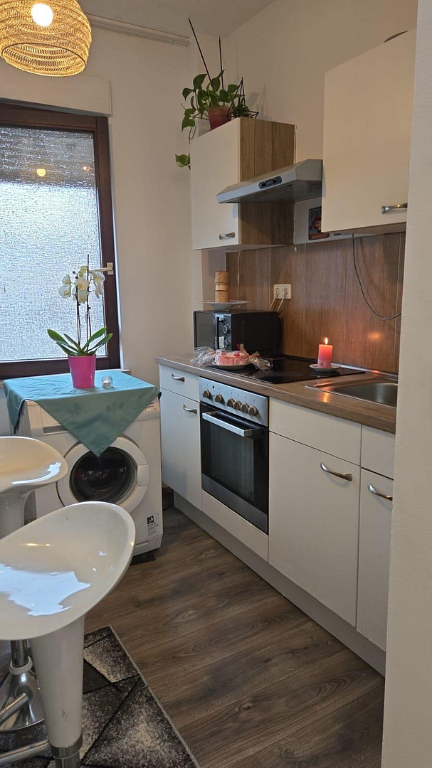 am Herschelplatz: top gepflegte 2 1/2 Zimmer Wohnung im DG – Mannheim – Vorschaubild 7