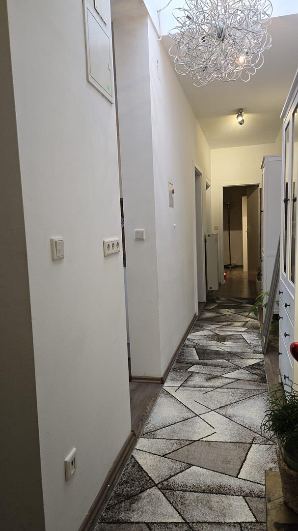 am Herschelplatz: top gepflegte 2 1/2 Zimmer Wohnung im DG – Mannheim – Vorschaubild 8