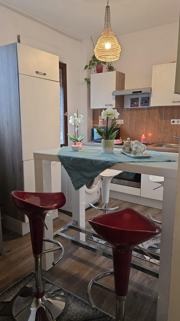 am Herschelplatz: top gepflegte 2 1/2 Zimmer Wohnung im DG – Mannheim – Vorschaubild 9