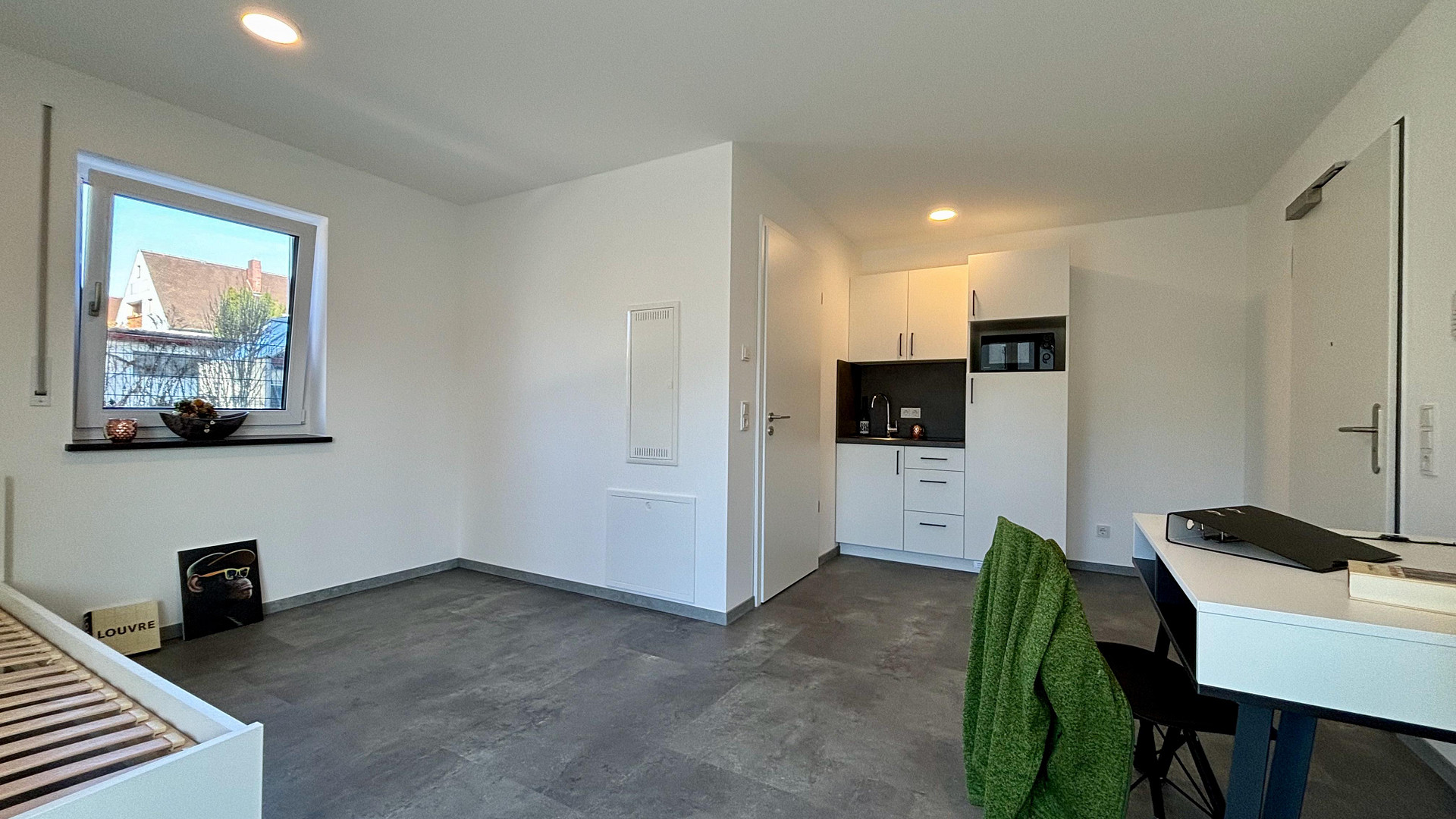 Studentenwohnung möbliert mit "All-In" Miete in Augsburg, Neubau – Rebhuhnstr. 11, 86179 Augsburg(Haunstetten) – Vorschaubild 4
