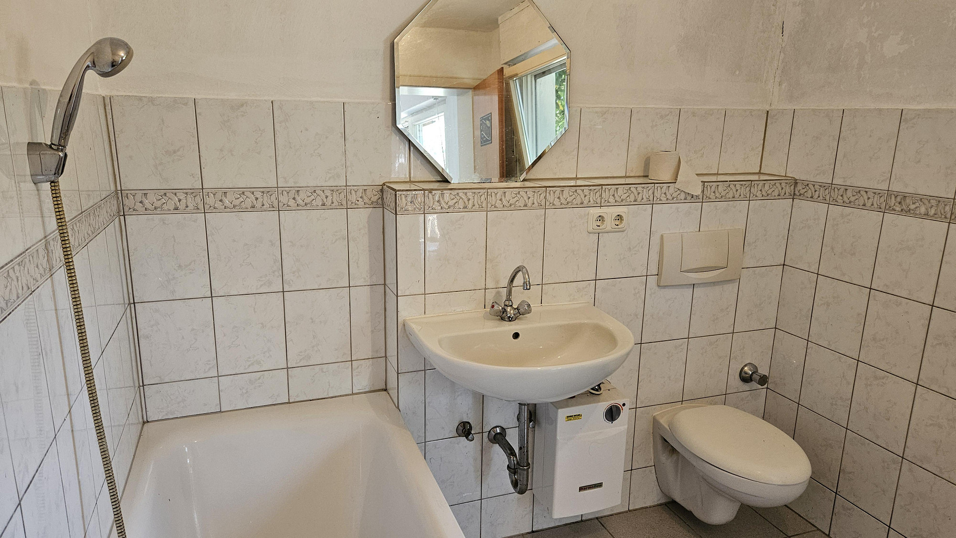 Property thumbnail 13